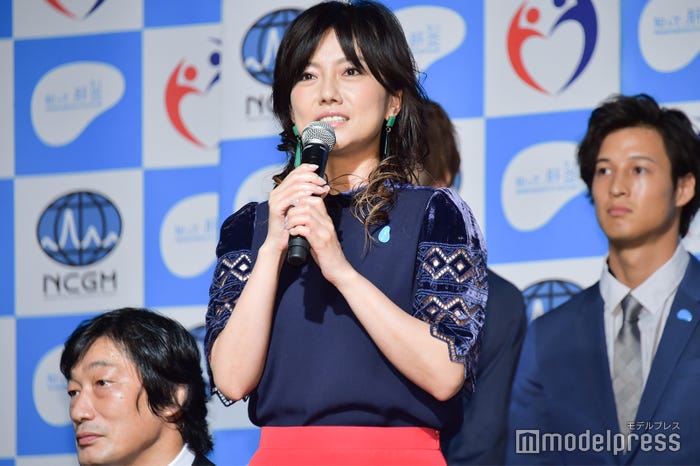 島谷ひとみ(C)モデルプレス