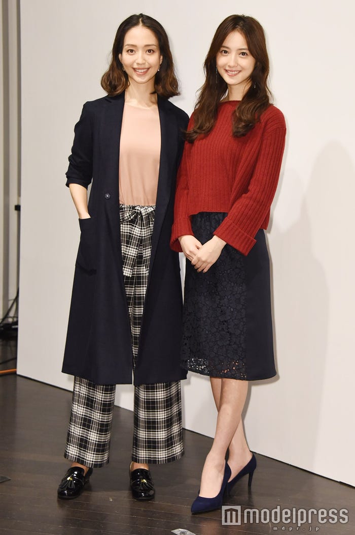 松島花、佐々木希 (C)モデルプレス