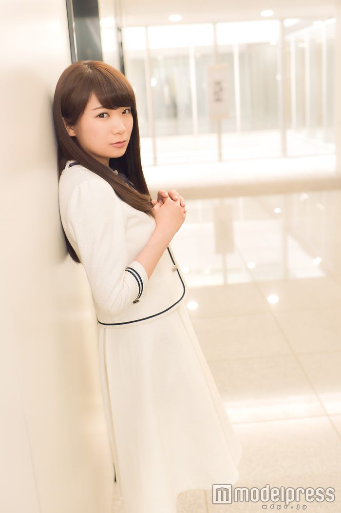 秋元真夏(C)モデルプレス
