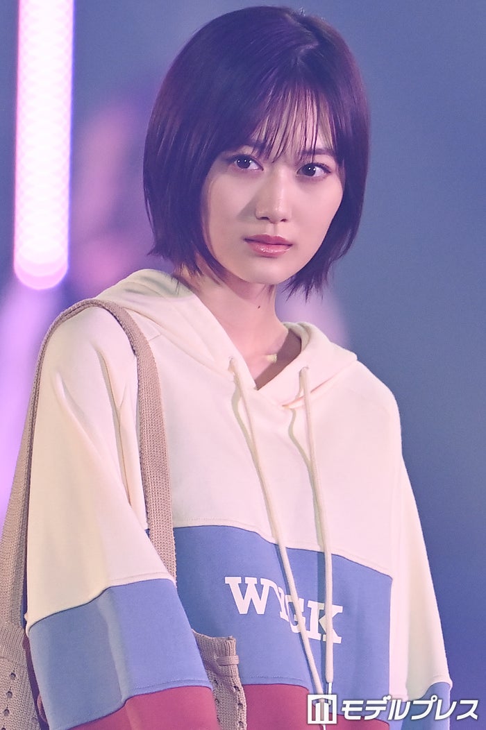 乃木坂46山下美月 彼女感 溢れるコーデで笑顔弾ける Tgca W Online モデルプレス