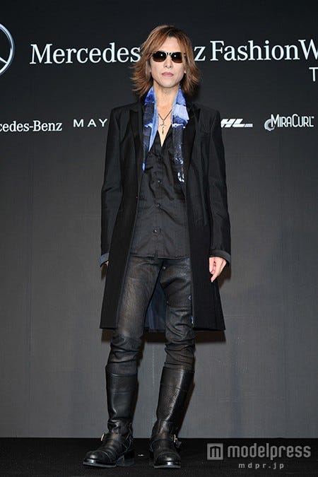 YOSHIKI