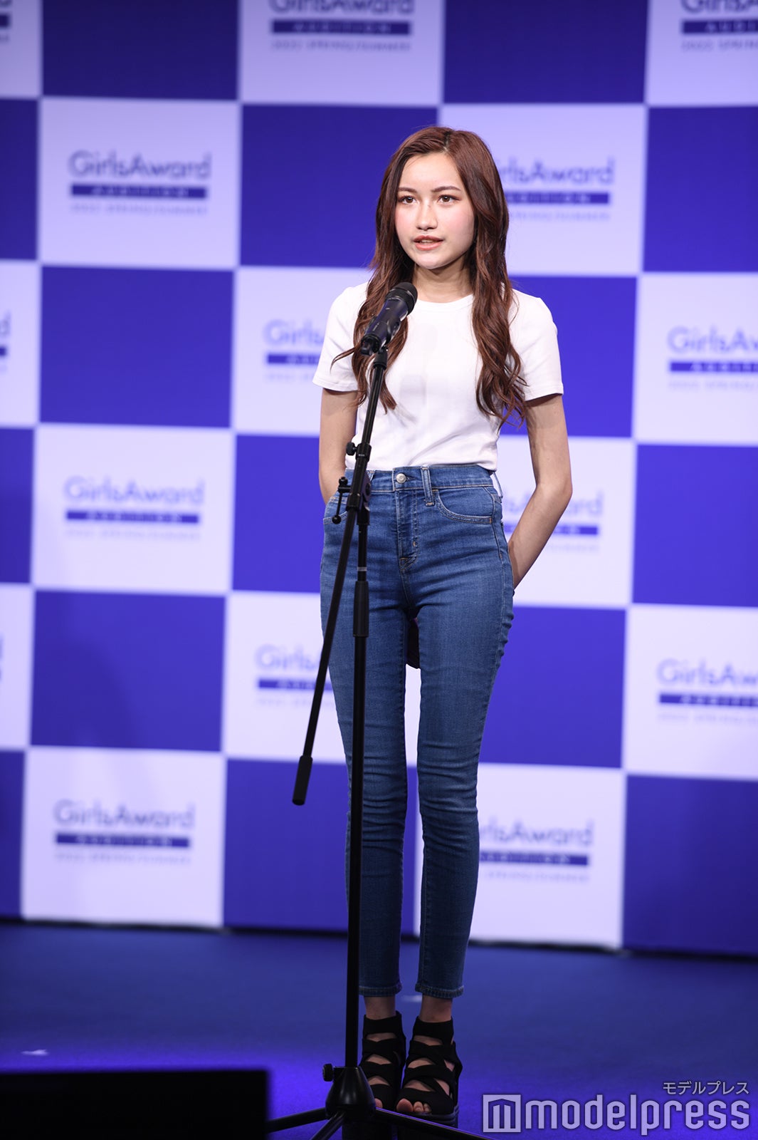 アシュトンすみれジャズミンさん（C）モデルプレス