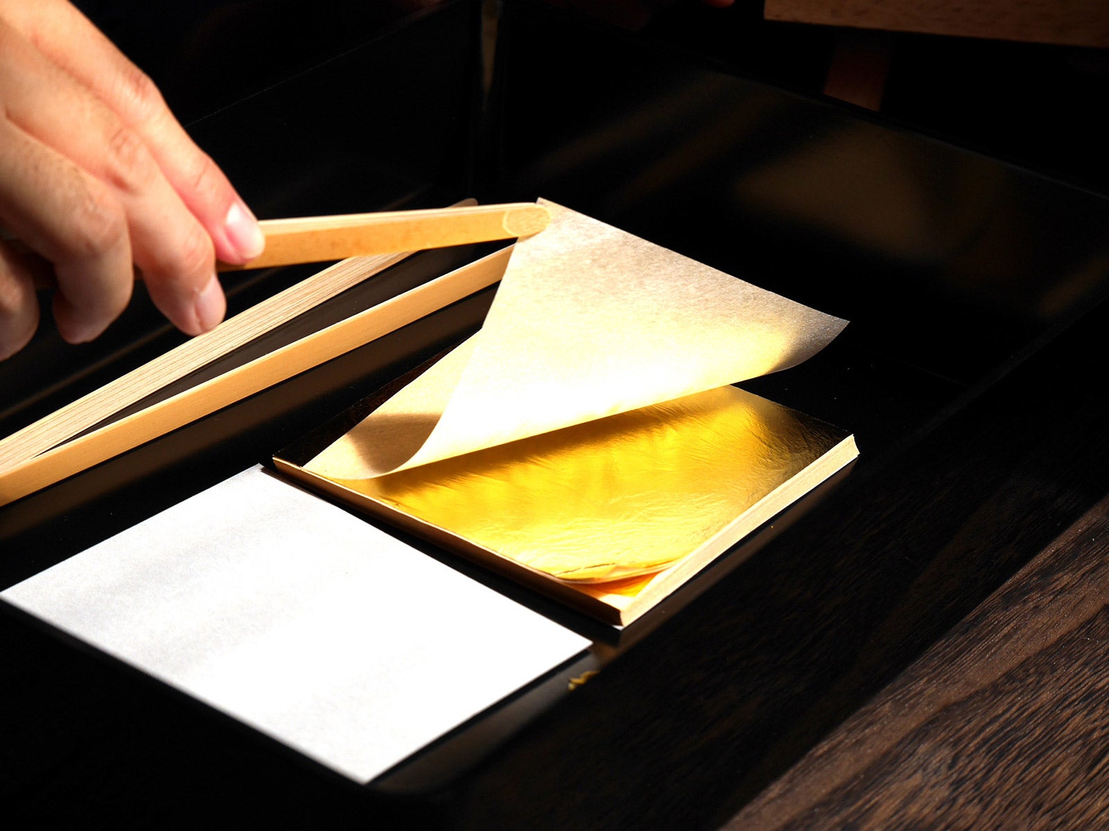 金箔／画像提供：京都箔匠きんとぎん