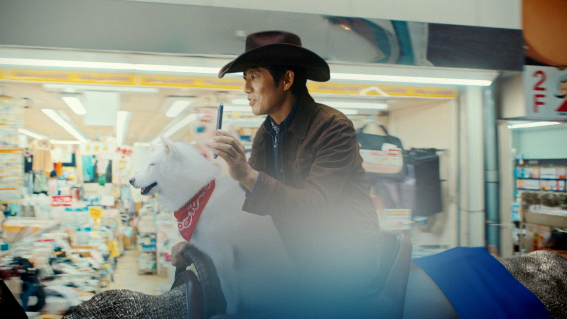 反町隆史／ソフトバンク新テレビCM「スマホデビュー祭」篇（提供写真）