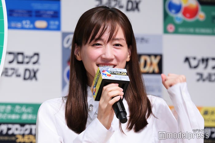 綾瀬はるか(C)モデルプレス