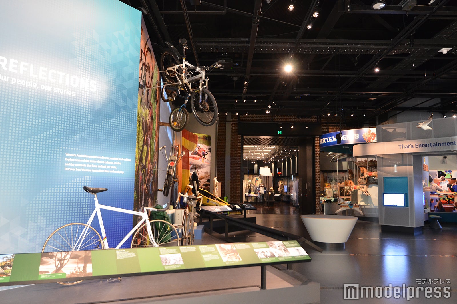 パース（C）モデルプレス