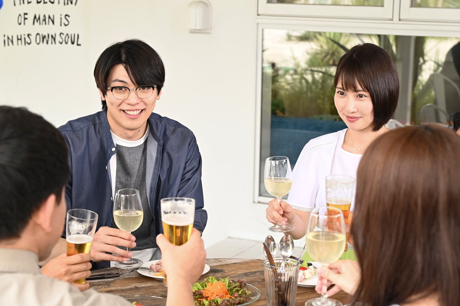 東啓介、増田有華（C）ABC