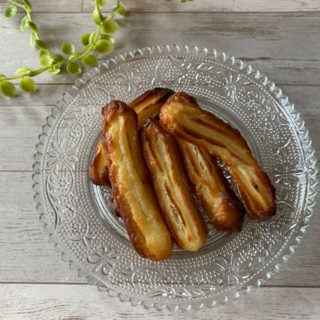 オーブンで調理した業務スーパーのチュロス