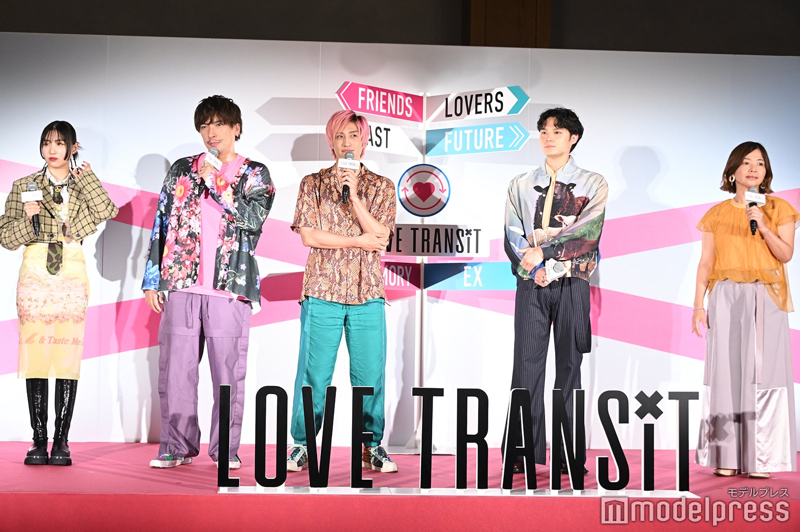 （左から）eill、りんたろー。、兼近大樹、磯村勇斗、大久保佳代子（C）モデルプレス