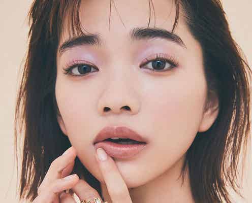 見上愛、春リップで透明感あふれる佇まい&強い眼差し ラブコール受け「ViVi」再登場