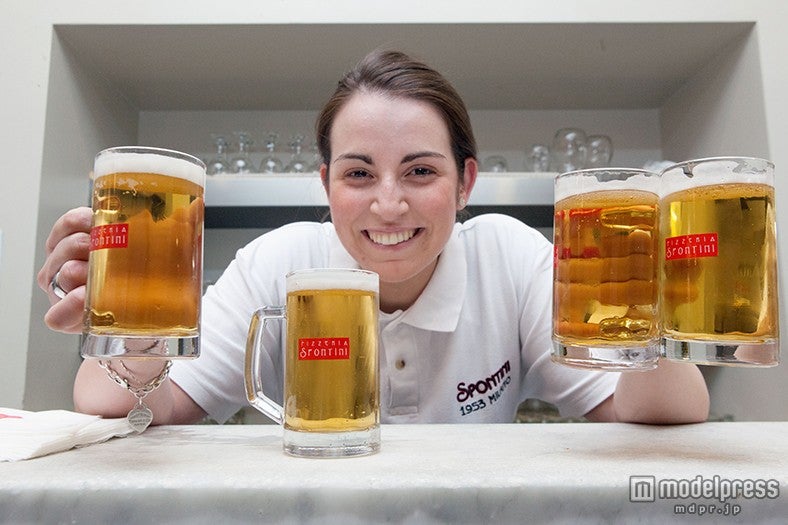 ビールやワインなどのアルコールも提供／画像提供：J-World Diner