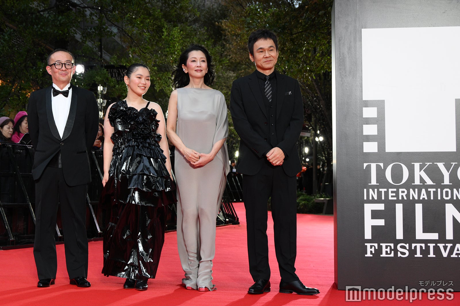 「港に灯がともる」安達もじり監督、富田望生、麻生祐未、甲本雅裕