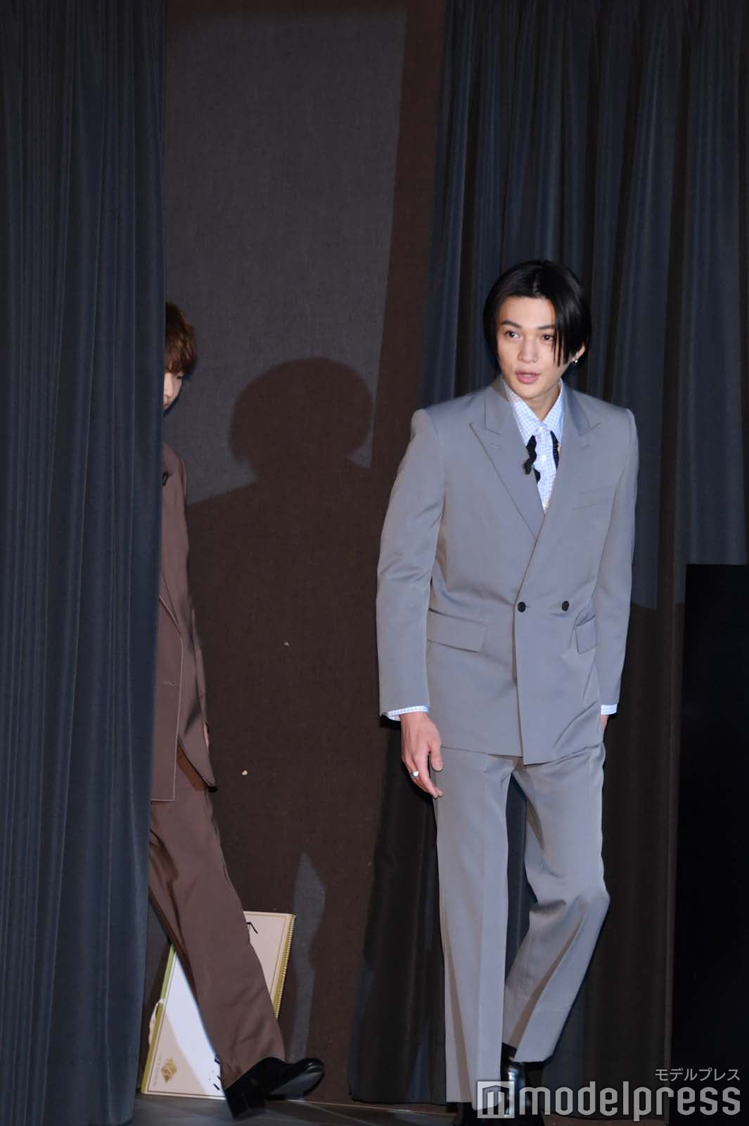 佐藤大樹、八木勇征 （C）モデルプレス