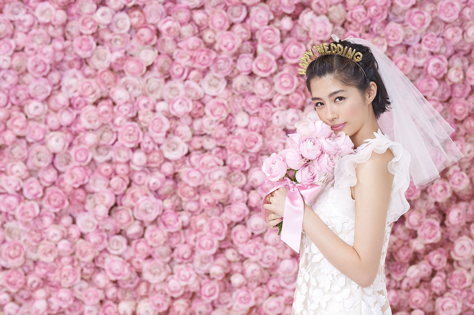 「ゼクシィ」2月号（2017年12月22日発売）表紙：佐久間由衣（提供写真）