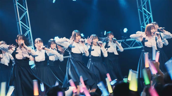 新TVCM「日向坂46」篇より(提供画像)