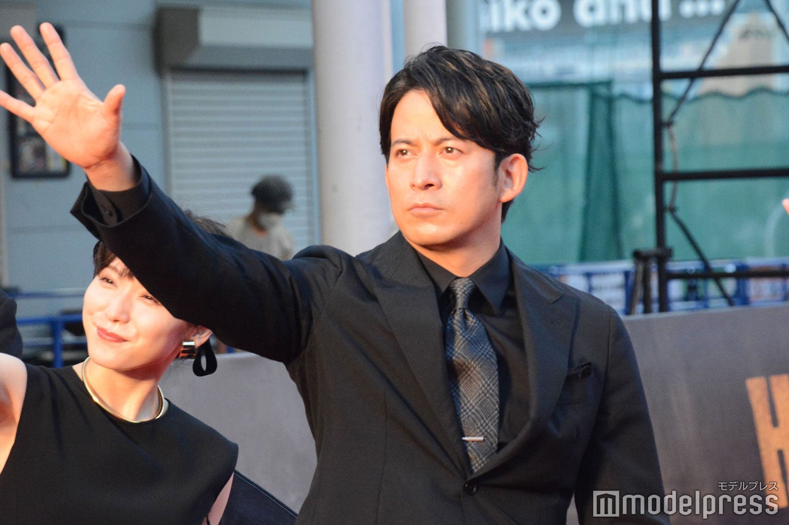 映画『ヘルドッグス』ジャパンプレミアに登壇した岡田准一 （C）モデルプレス