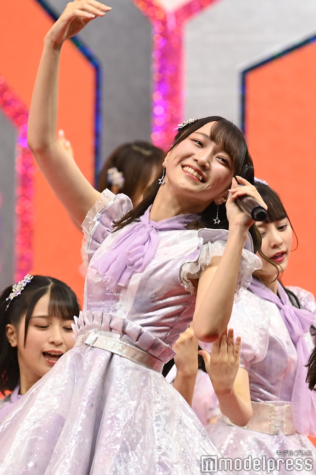 ＝LOVE（C）モデルプレス