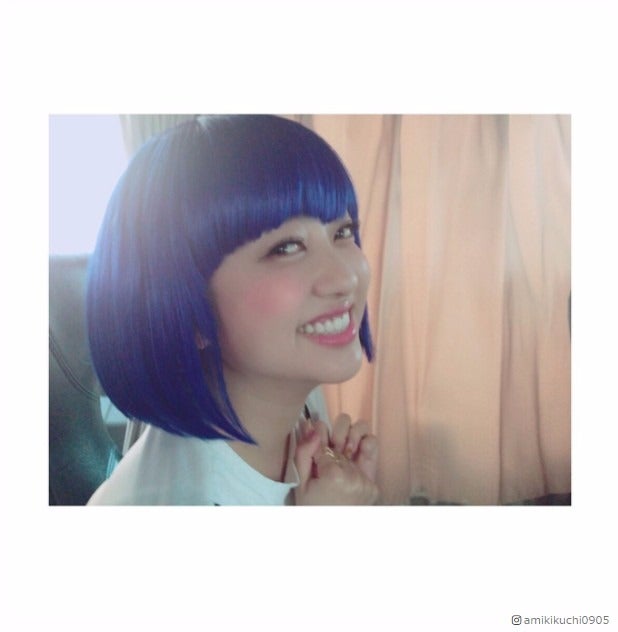 菊地亜美「ちょっと奇抜な彼女とデートなう」を提供 変化球ショットに「なんでこの写真？」「かわいいけども」