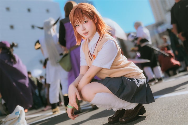 SNS総フォロワー700万人超のインフルエンサーむめい ライブ・ファッションショー・コスプレ2着で駆け抜けた一日