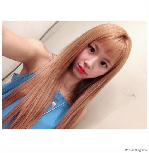 TWICEチェヨンの“チョッピーバング”が爽やか＆おしゃれ！オン眉パッツンが今夏ブーム？