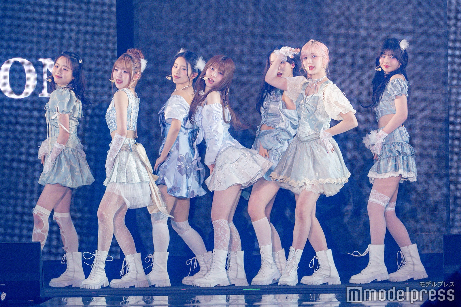 ME:I（C）モデルプレス