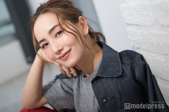 辻元舞(C)モデルプレス