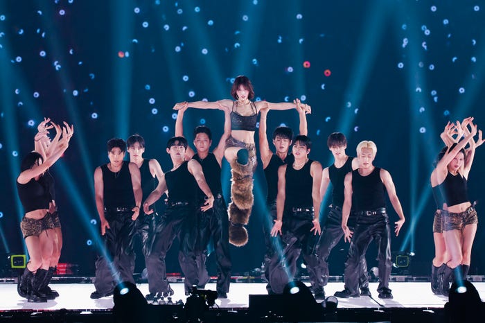 モモ/撮影:田中聖太郎写真事務所