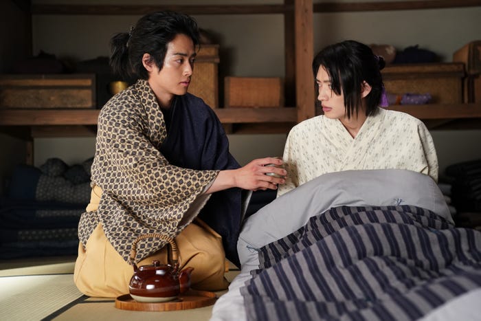 羽谷勝太、杢代和人「君とゆきて咲く~新選組青春録~」第16話より(C)テレビ朝日