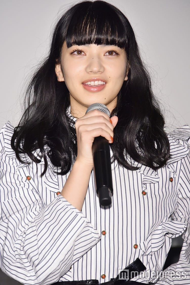 ジャニーズwest重岡大毅が小松菜奈へ見せた 男気 に絶賛 イケメンすぎ 優しい 惚れる視聴者続出 モデルプレス ジャニーズwest重岡大毅が小松菜奈へ見せた 男気 に絶賛 イケメンすぎ 優しい 惚れる視聴者続出 モデルプレス