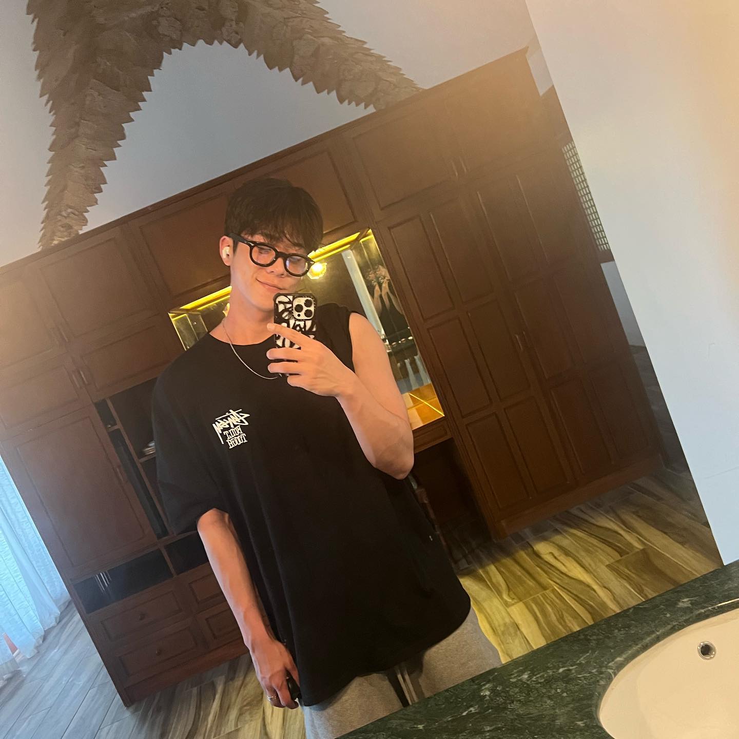 チェ・ジョンヒョプInstagramより