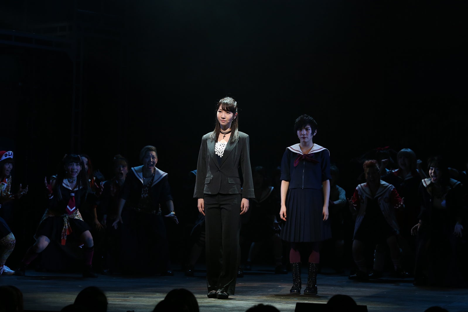 舞台「マジすか学園～Lost In The SuperMarket～」公開ゲネプロより（C）AKS