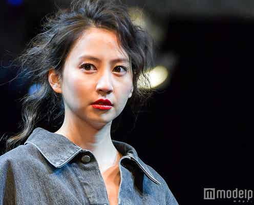 河北麻友子、初台湾で圧倒的存在感 ボーイな着こなしがカッコイイ<ASIA FASHION AWARD 2017>