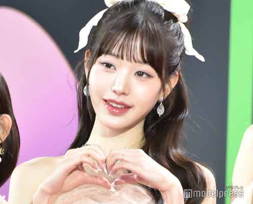 IVEウォニョン、美ウエストちらり ドール風衣装に反響「本当にお人形みたい」「スタイル抜群」