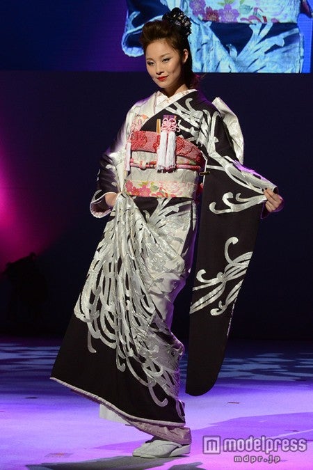 モデルガールズの中村さくら