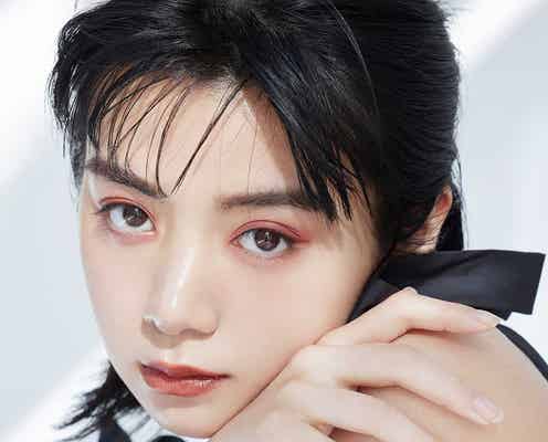 池田エライザ、大胆衣装&初夏色メイクで魅せる3つの顔