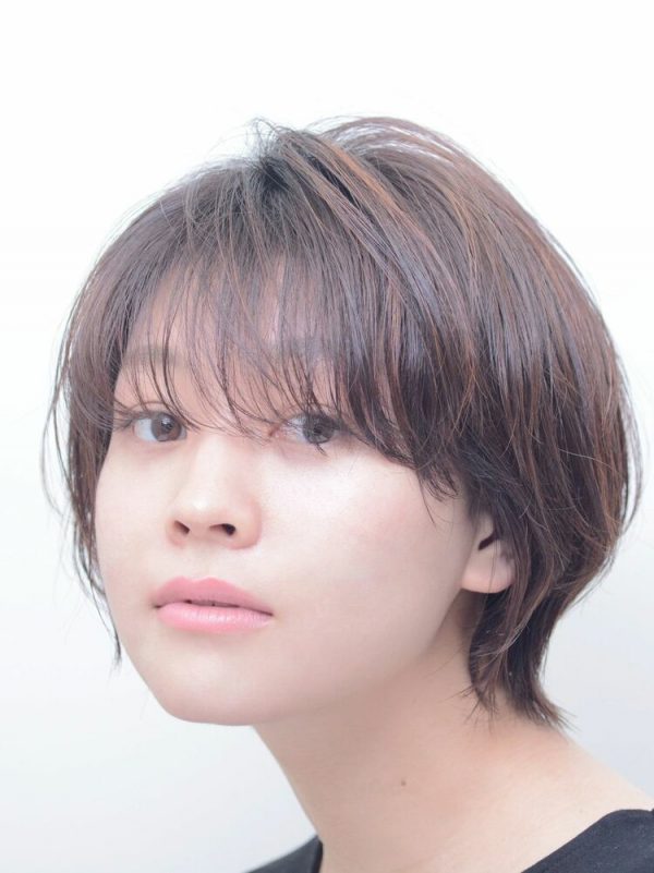 一重さんに似合うショートヘア15選 大人女性の かわいい を叶えるスタイル集 モデルプレス 一重さんに似合うショートヘア15選 大人女性の かわいい を叶えるスタイル集 モデルプレス