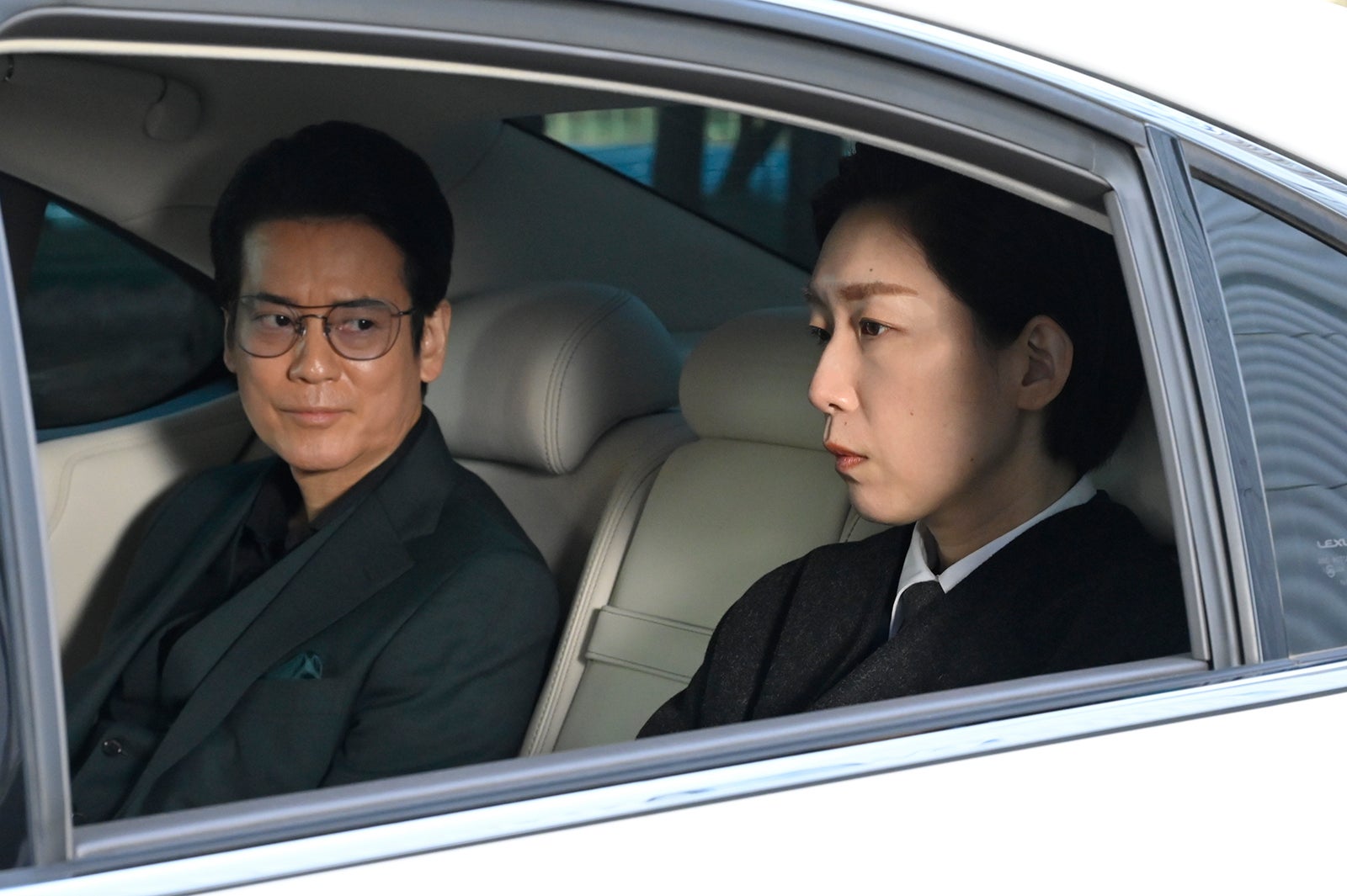 唐沢寿明、江口のりこ（C）WOWOW