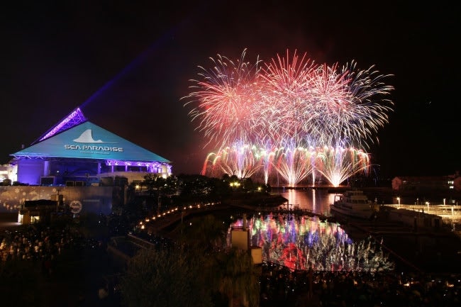 「花火シンフォニア -meets Sky Light Magic-」イメージ／画像提供：横浜八景島
