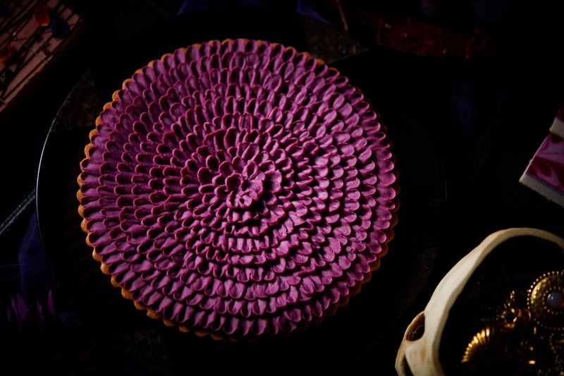 PURPLE SWEETS COLLECTION -DANCE MACABRE／画像提供：マイステイズ・ホテル・マネジメント