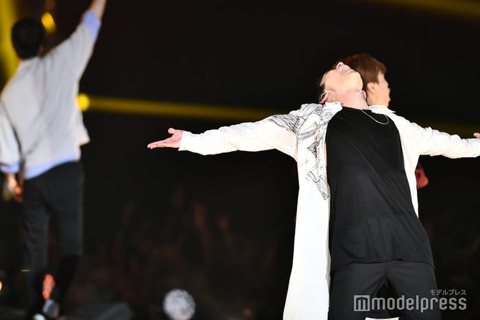 SKY-HI (C)モデルプレス