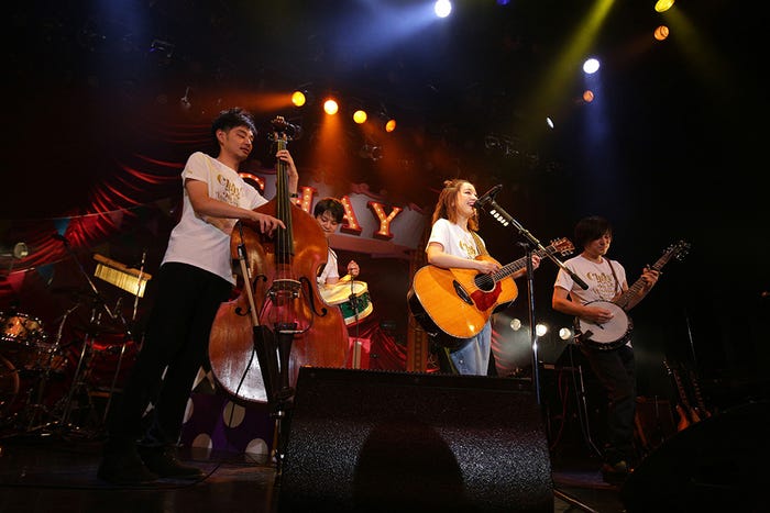 chay(撮影: 渡邉一生)