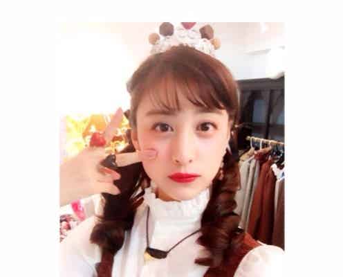 “チョコまみれ”な山本美月がキュートすぎ! 「お人形さんみたい」悶絶のファン続出