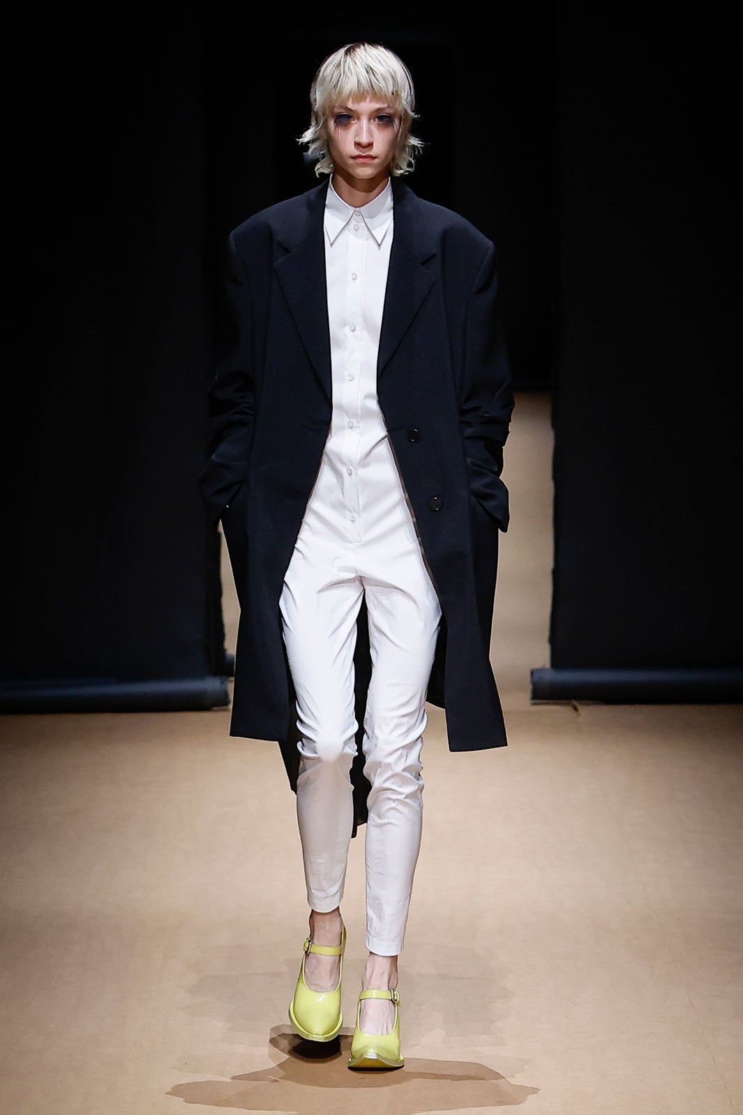 「TOUCH OF CRUDE」より（提供写真）