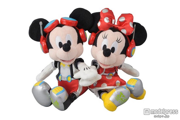 ディズニーランドの32周年をお祝い 新キャラも登場 モデルプレス