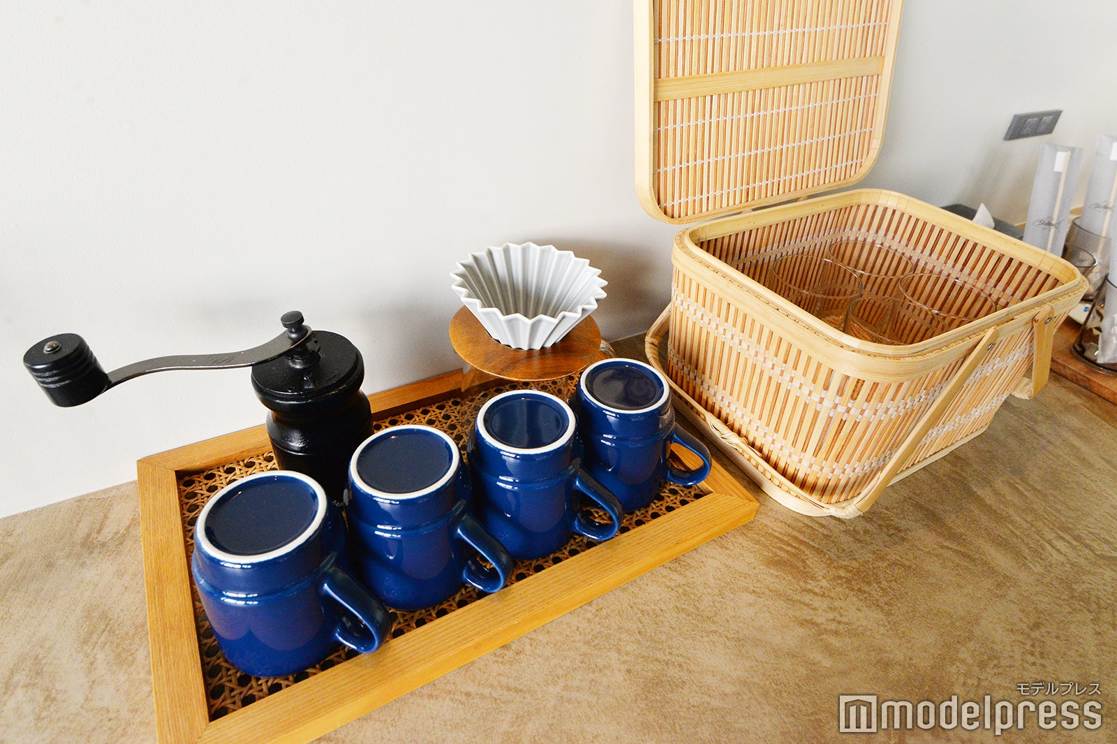 冷蔵庫のコーヒー豆を挽いて香り良いコーヒーを楽しめる（C）モデルプレス