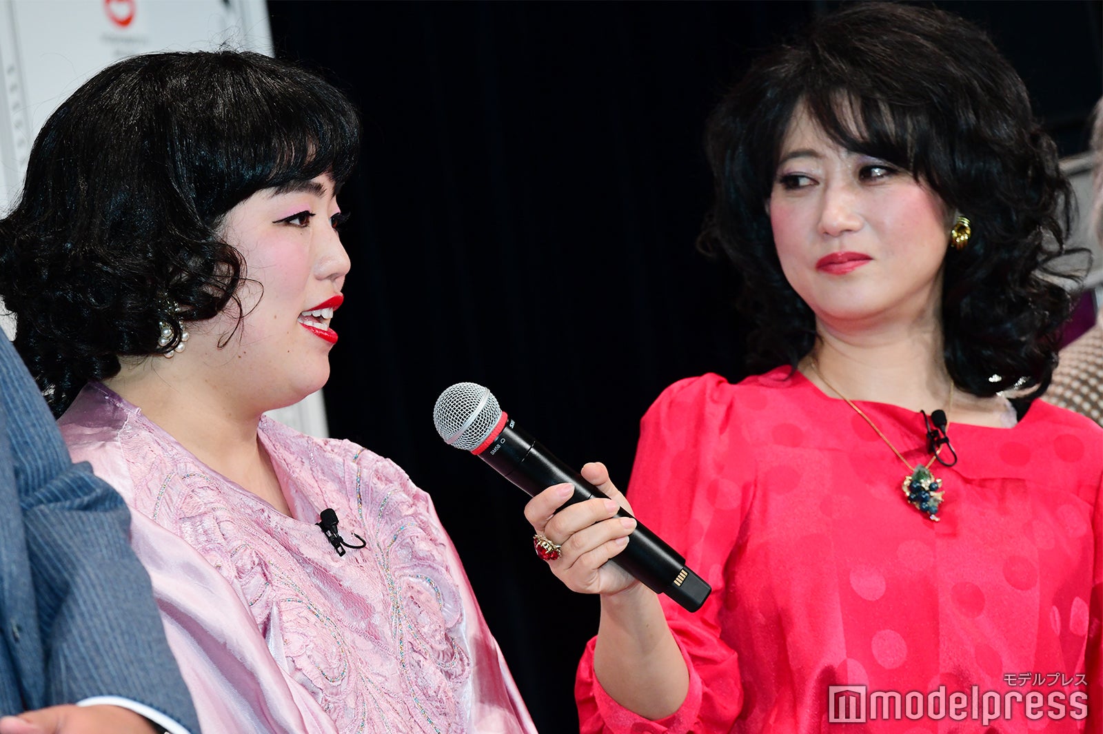 ゆりやんレトリィバァ、友近 （C）モデルプレス