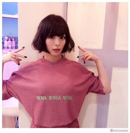 きゃりー「2年ぶりの短さ」ショートボブにヘアチェンジ“大人可愛い”姿に最上もがも絶賛