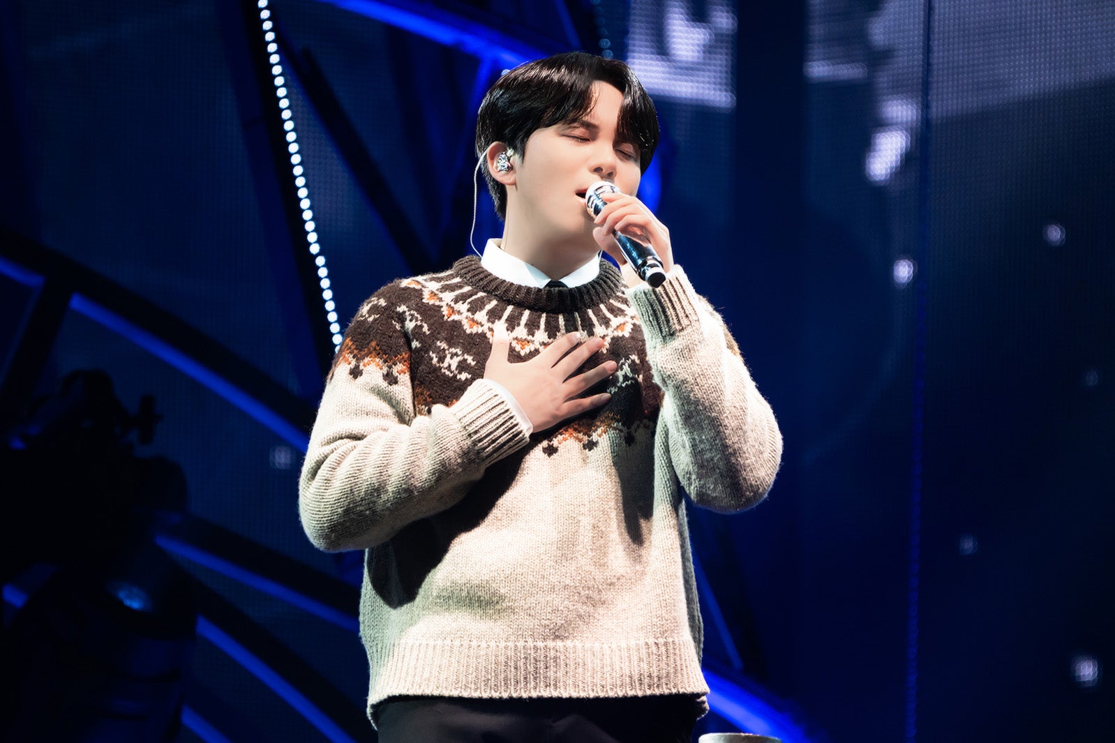 JONGHO／Photo by 宮田浩史（C）KQ Entertainment