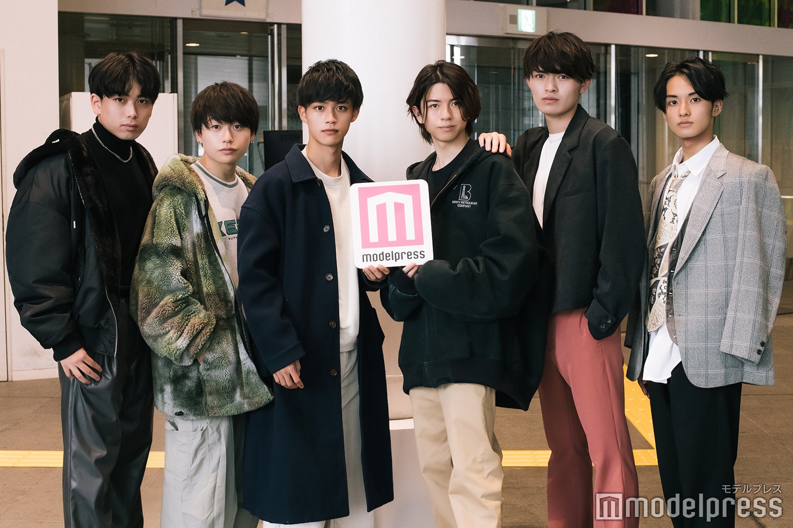 （左から）生駒勝久さん、和田怜さん、佐々木崇仁さん、世古口和也さん、丹羽瑠位斗さん、川野航太郎さん／「ミスター青山コンテスト2022」ファイナリスト（C）モデルプレス