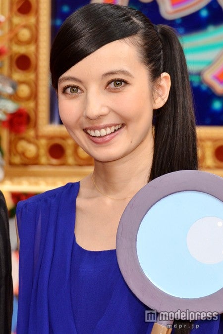 「真実解明バラエティー！トリックハンター」の初回収録後に記者会見を行ったベッキー